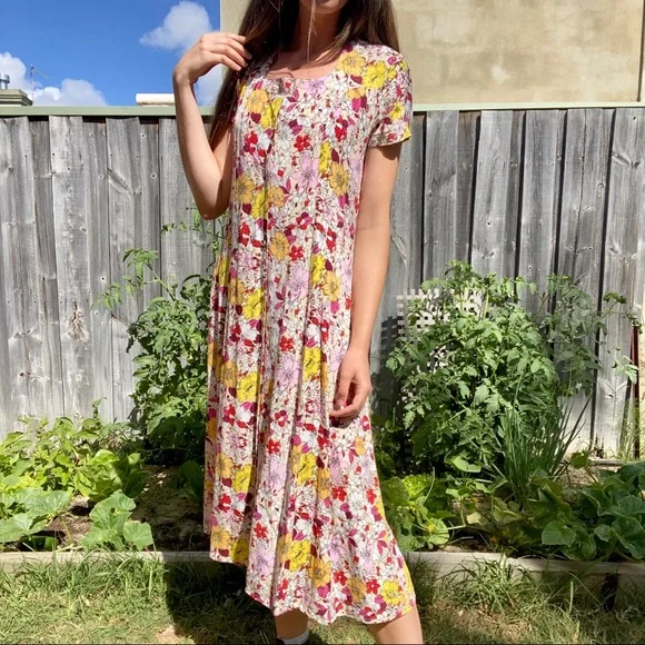 Boho Dreamy Floral Lace-up Maxi - Picture 1 of 6